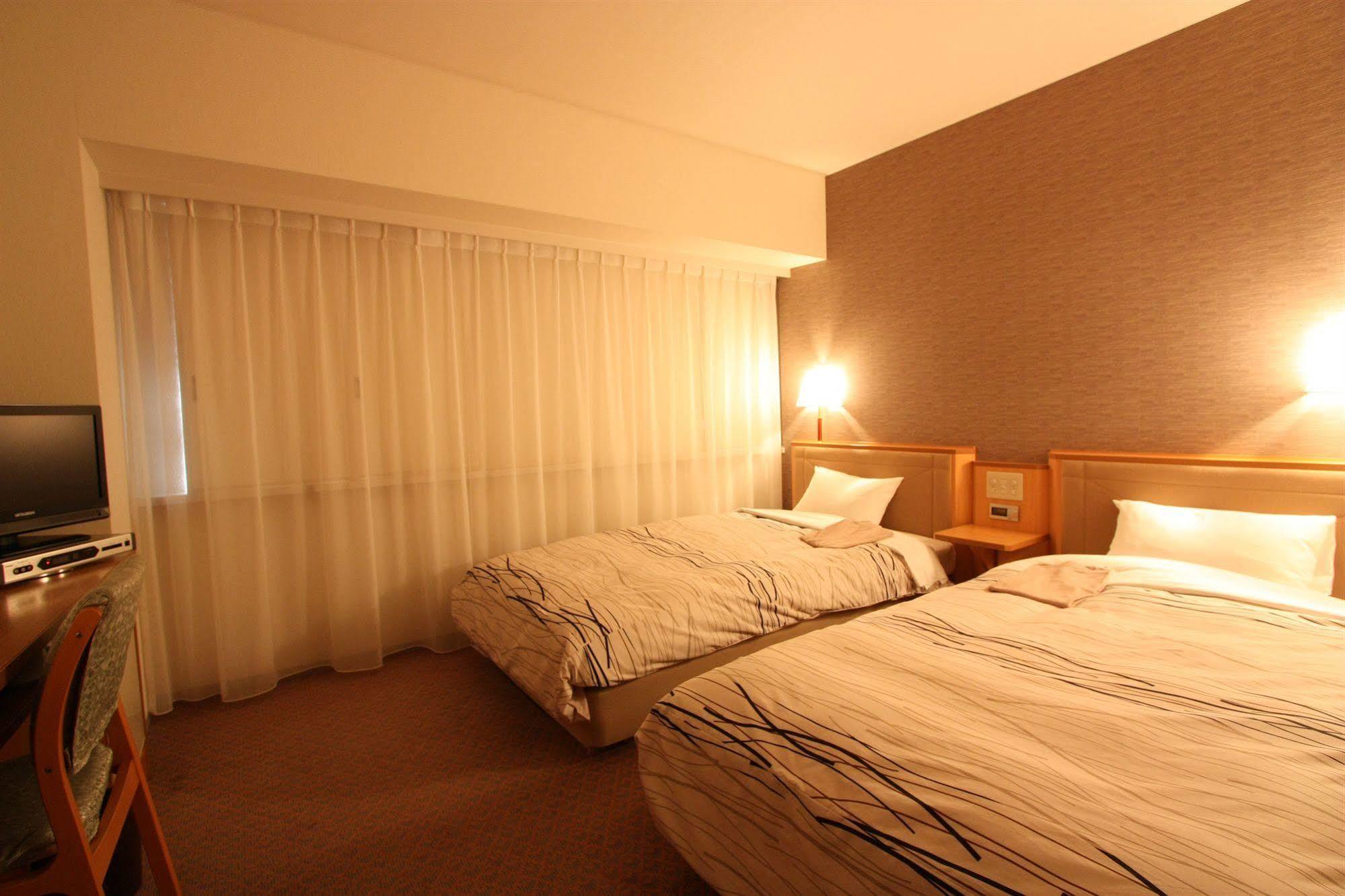 Kanazawa Manten Hotel Ekimae Eksteriør bilde